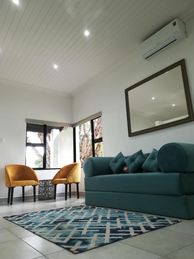 The Gamtoos Ferry Hotel Jeffreys Bay Exteriör bild